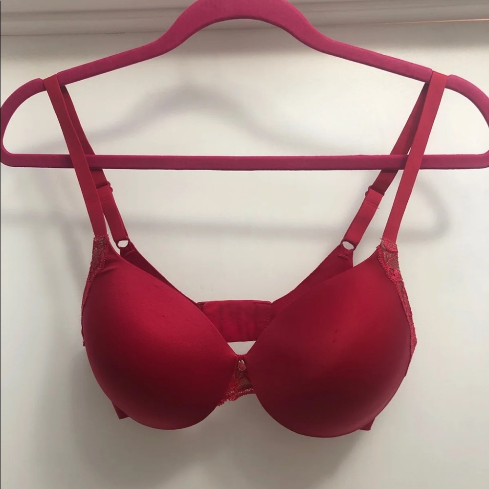 MaidenForm Red Bra 34C